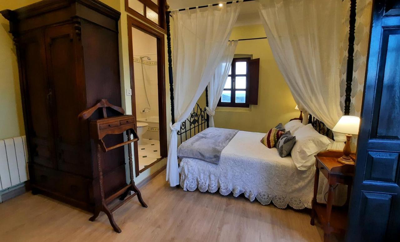 La Casona De Villanueva De Pria Екстер'єр фото